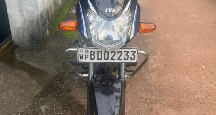 TVS METRO 2016