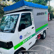 MITSUBISHI MINICAB 2005