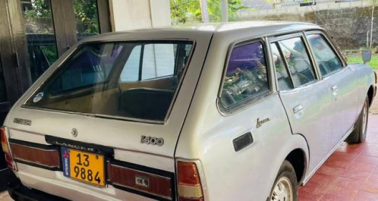MITSUBISHI LANCER WAGON 1982