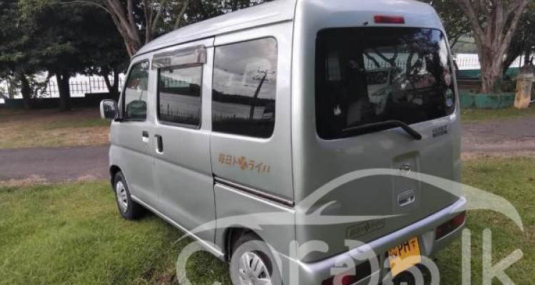 DAIHATSU HIJET 2016