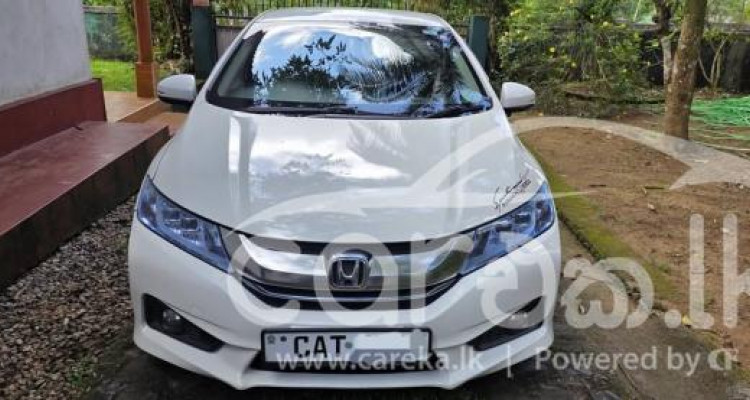 HONDA GRACE 2016