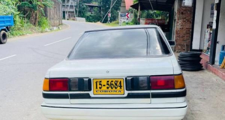 TOYOTA CORONA 1985