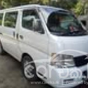 NISSAN CARAVAN 2005