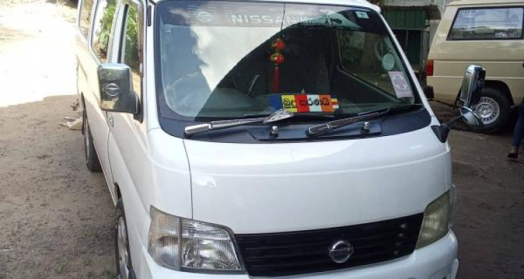 NISSAN CARAVAN 2005