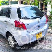 TOYOTA VITZ 2009