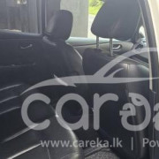 NISSAN LEAF 2012