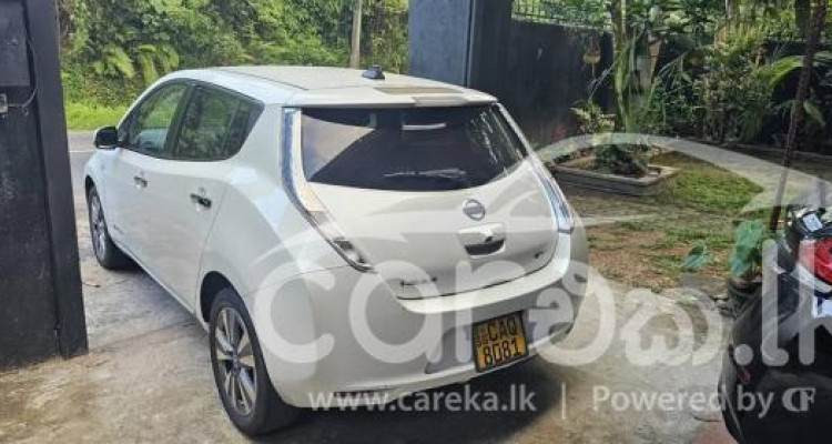 NISSAN LEAF 2012