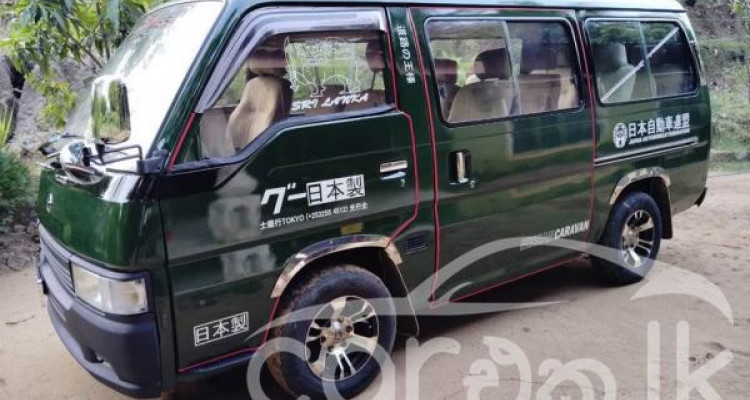 NISSAN CARAVAN 1993
