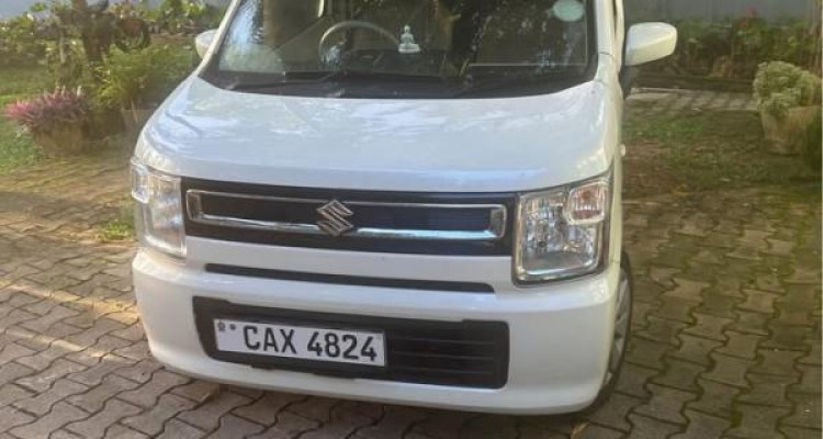 SUZUKI WAGON R FZ 2017