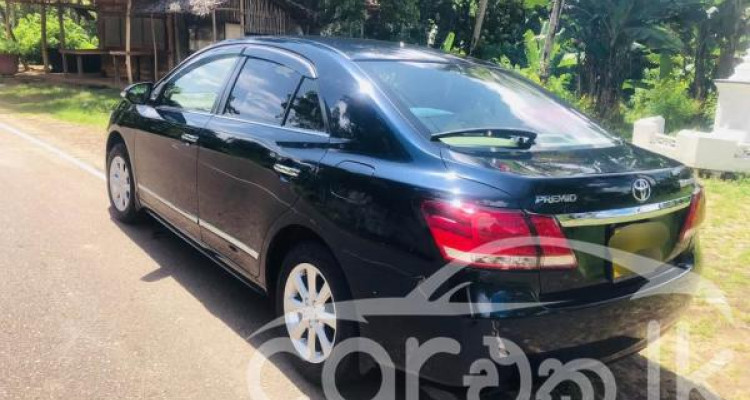 TOYOTA PREMIO 2019