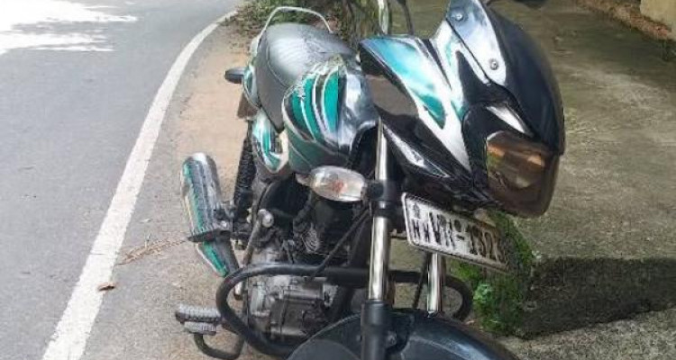 BAJAJ DISCOVER 2010