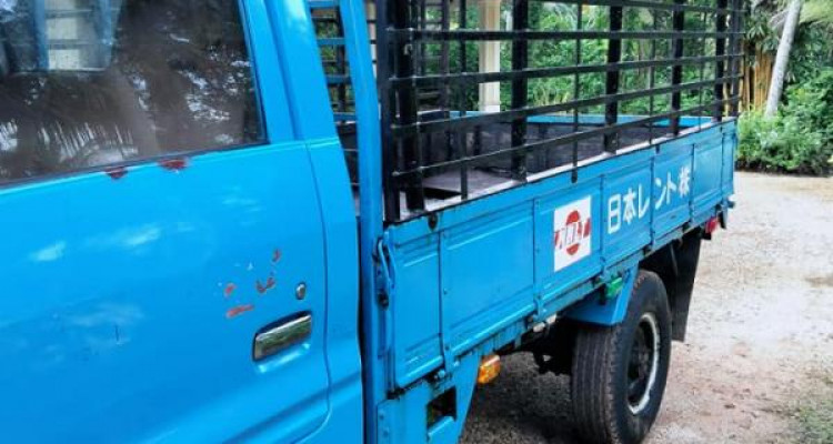 ISUZU ELF 1979