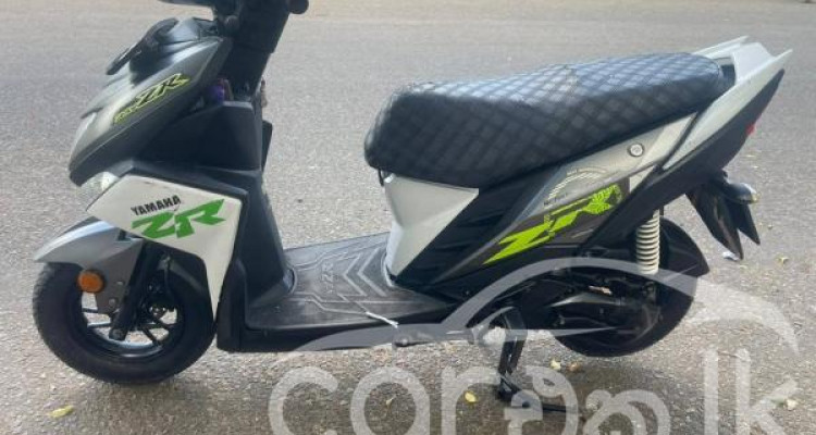 YAMAHA RAY ZR 2017