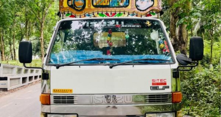 ISUZU ELF 1988