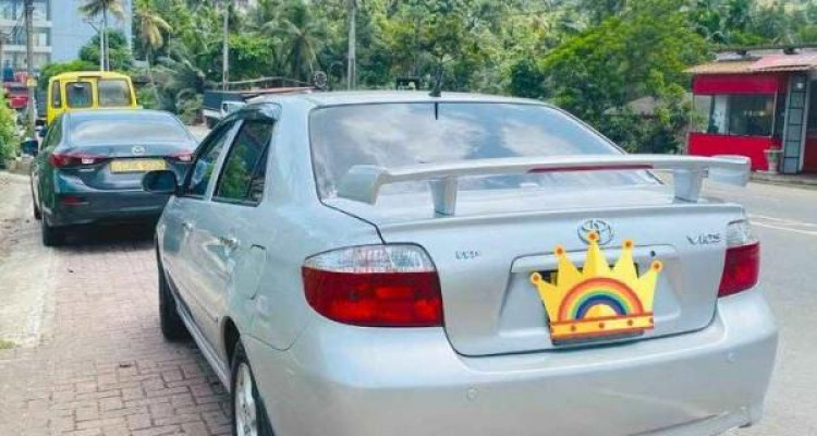 TOYOTA VIOS 2003