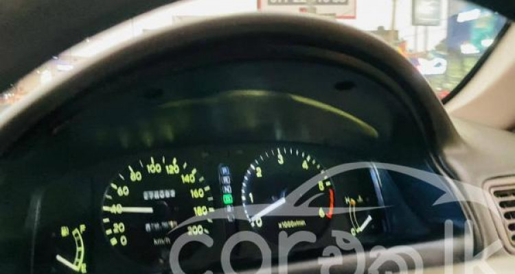 TOYOTA COROLLA 1999