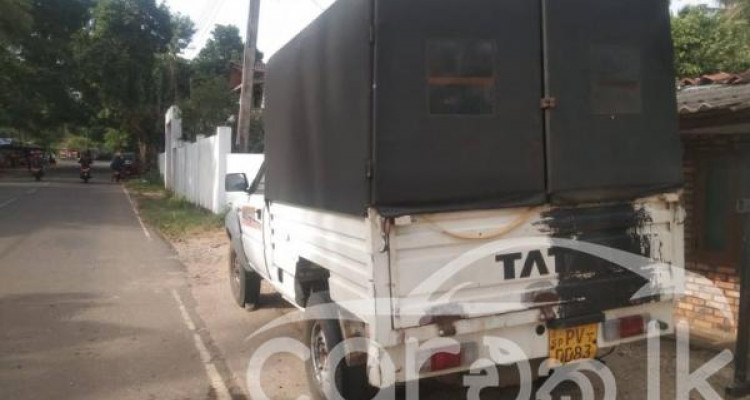 TATA 207 2012