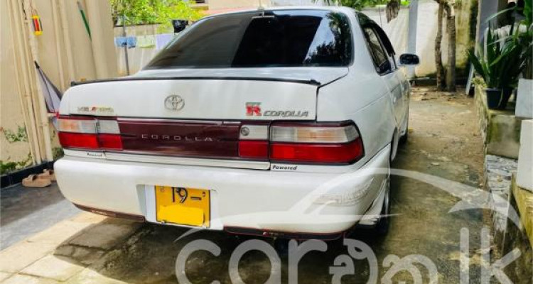 TOYOTA COROLLA AE100 1993