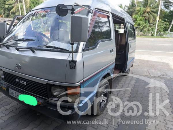 TOYOTA HIACE 1987