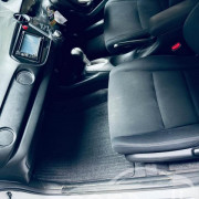 HONDA INSIGHT 2012
