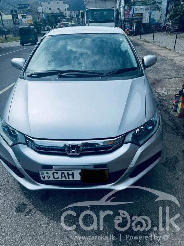 HONDA INSIGHT 2012