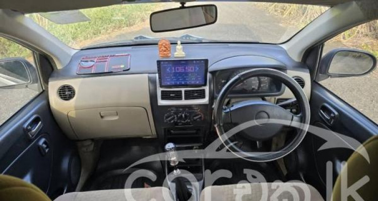 DAIHATSU CHARADE 2006