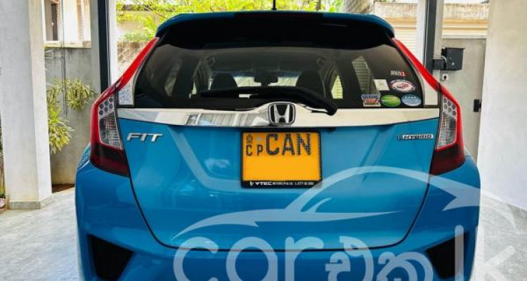 HONDA FIT GP5 2014