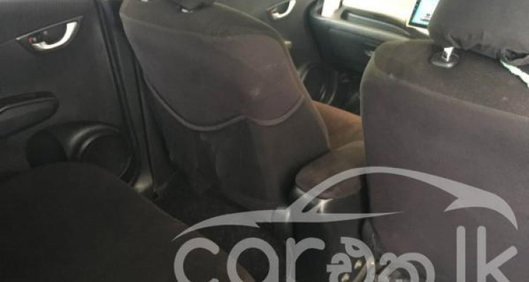 HONDA FIT GP1 2011