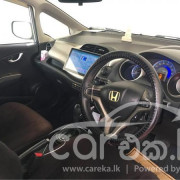 HONDA FIT GP1 2011
