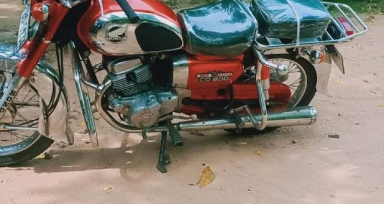 HONDA BENLY 1980