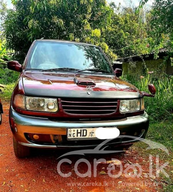 TATA SAFARI 2004