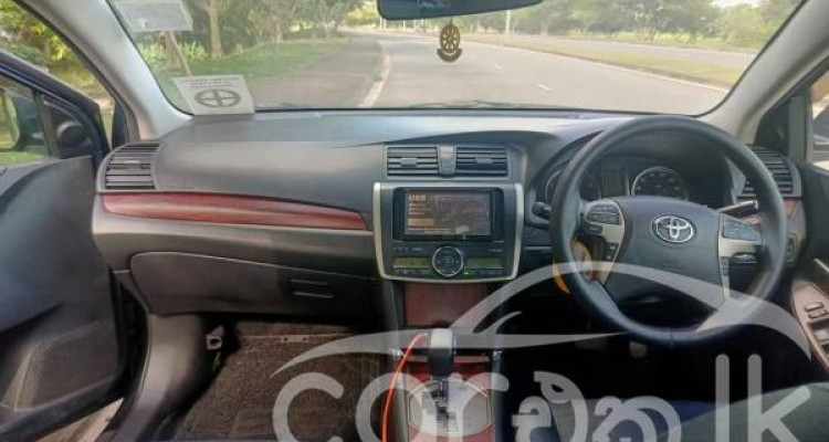TOYOTA ALLION 2010
