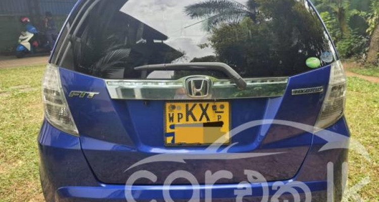 HONDA FIT GP1 2012