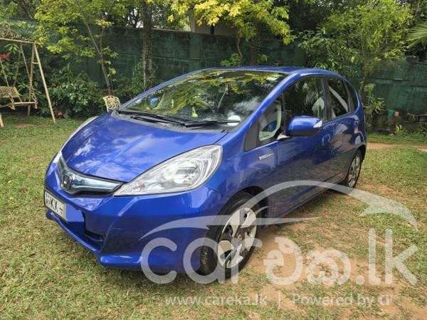HONDA FIT GP1 2012