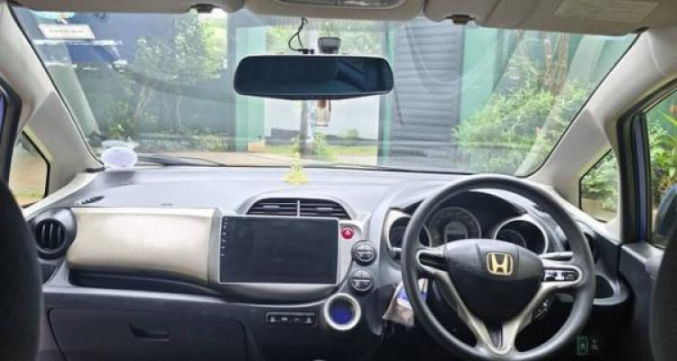 HONDA FIT GP1 2012
