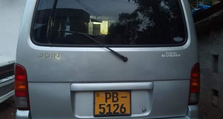 SUZUKI EVERY 2002