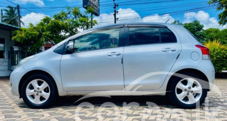 TOYOTA VITZ 2007