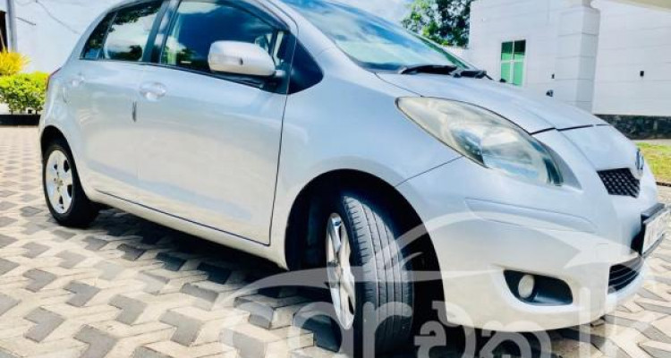 TOYOTA VITZ 2007