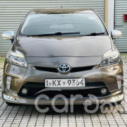 TOYOTA PRIUS 2012