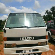 ISUZU 250 1981