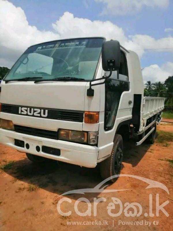 ISUZU 250 1981