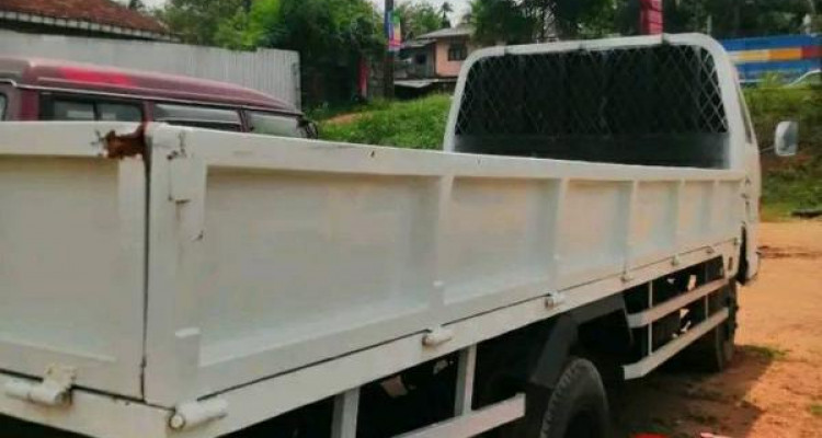 ISUZU 250 1981