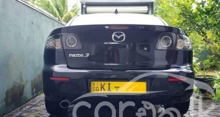 MAZDA 3 2007