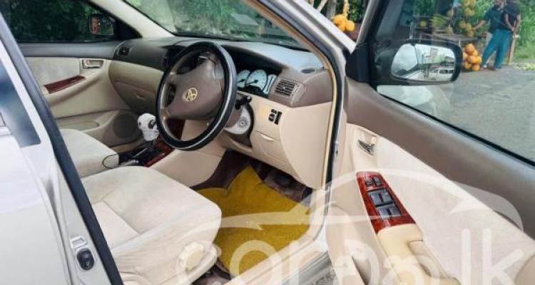 TOYOTA COROLLA 121 2002