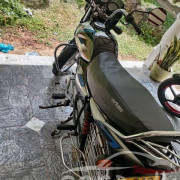 BAJAJ CT100 2013