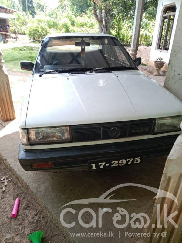 NISSAN SUNNY B12 1988