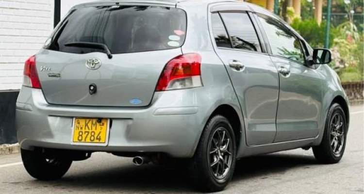 TOYOTA VITZ 2007