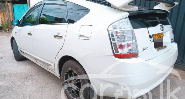 TOYOTA PRIUS 2008