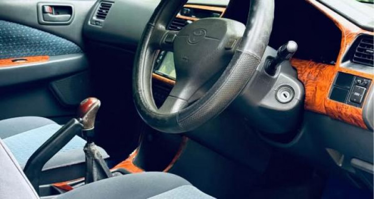 TOYOTA CARINA 1997