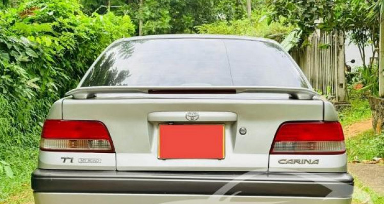 TOYOTA CARINA 1997